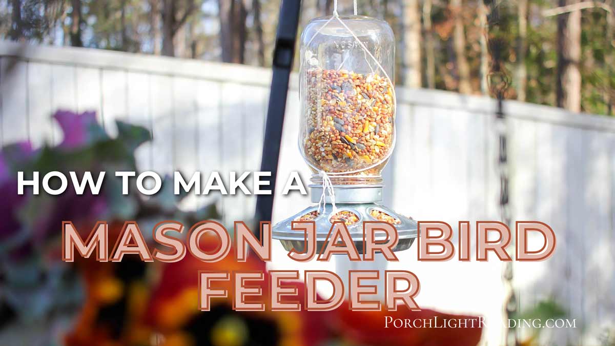 How to make a mason jar bird feeder. 
